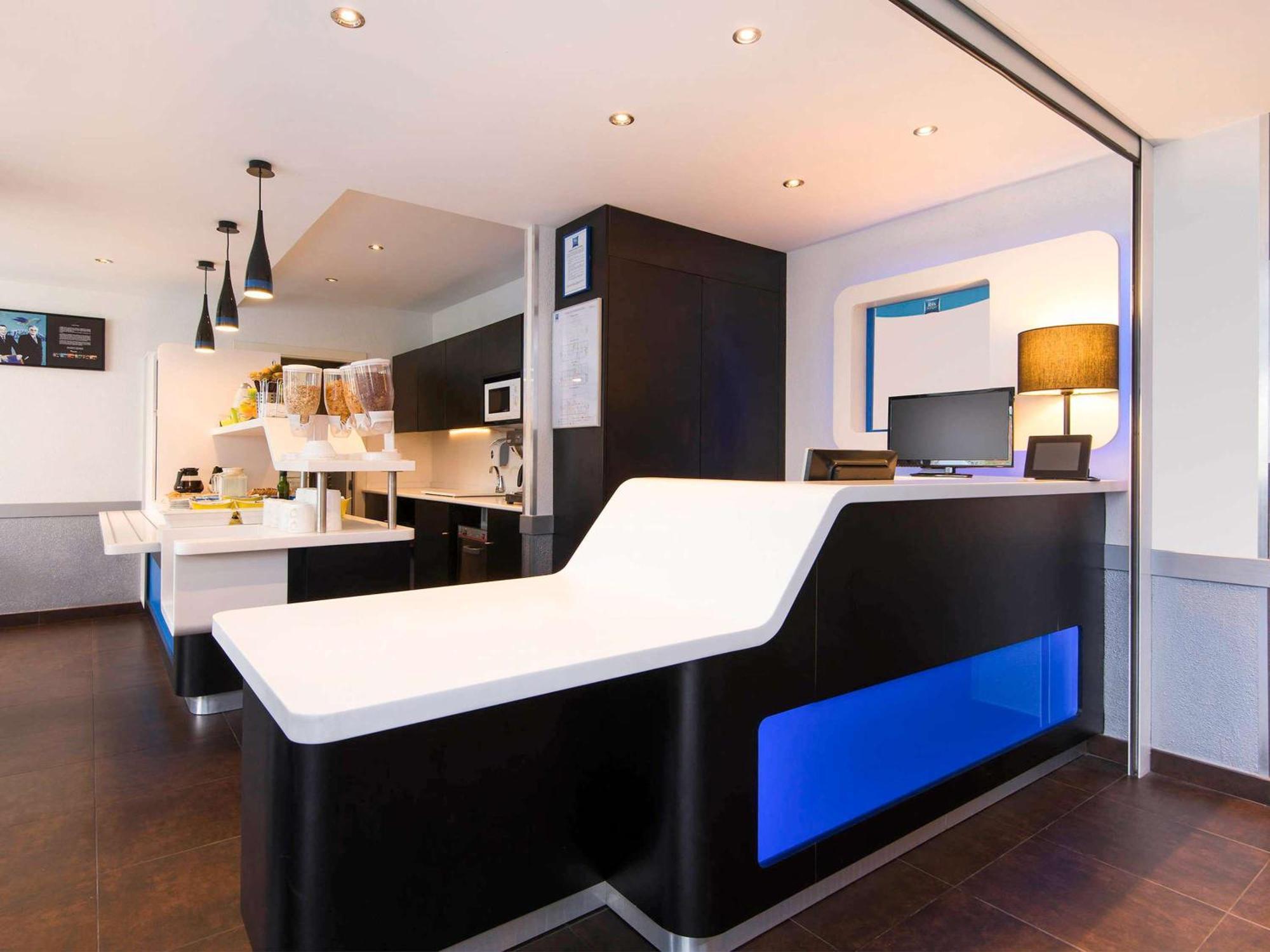 Ibis Budget Bilbao Arrigorriaga Exterior foto