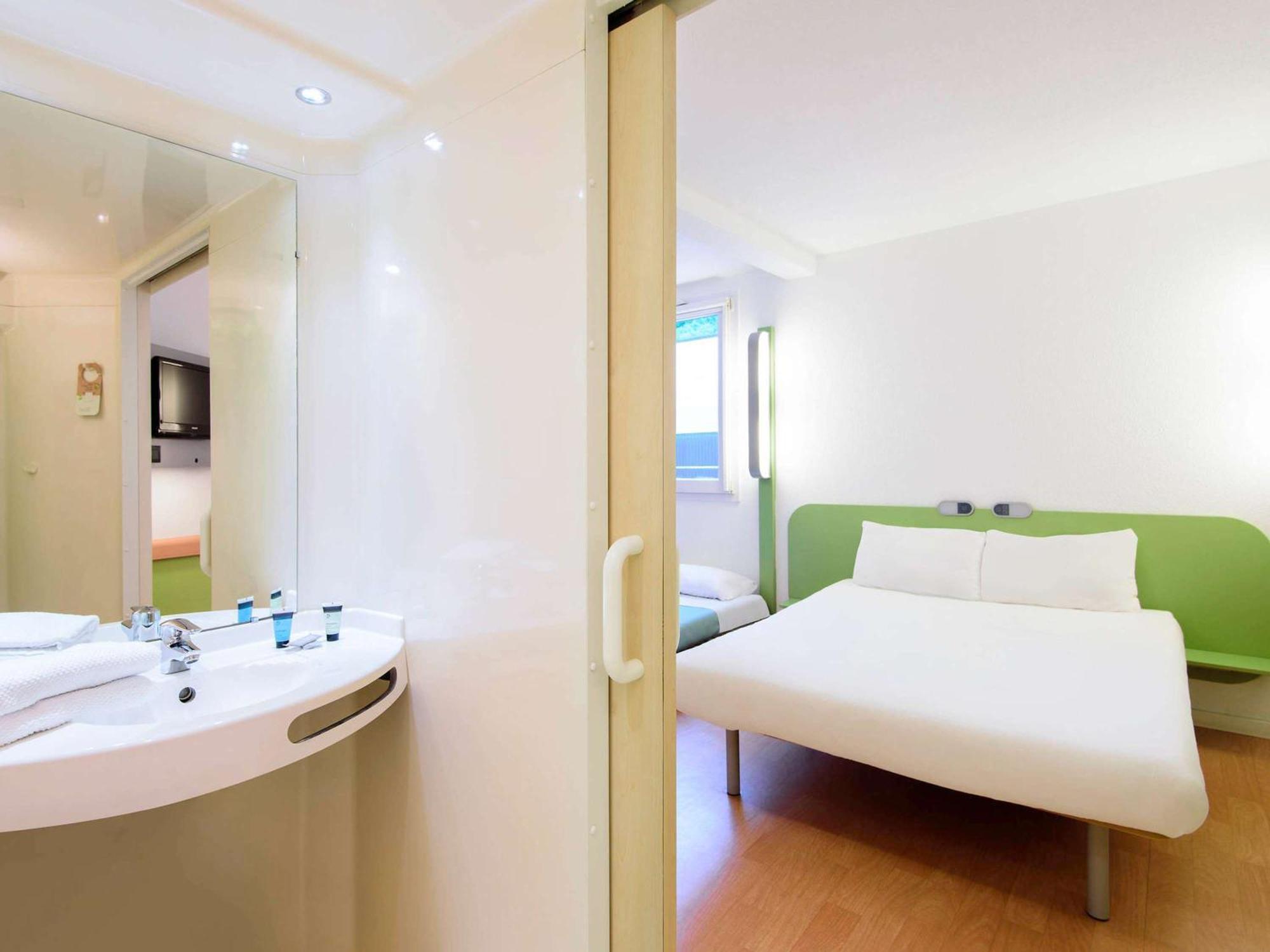Ibis Budget Bilbao Arrigorriaga Exterior foto