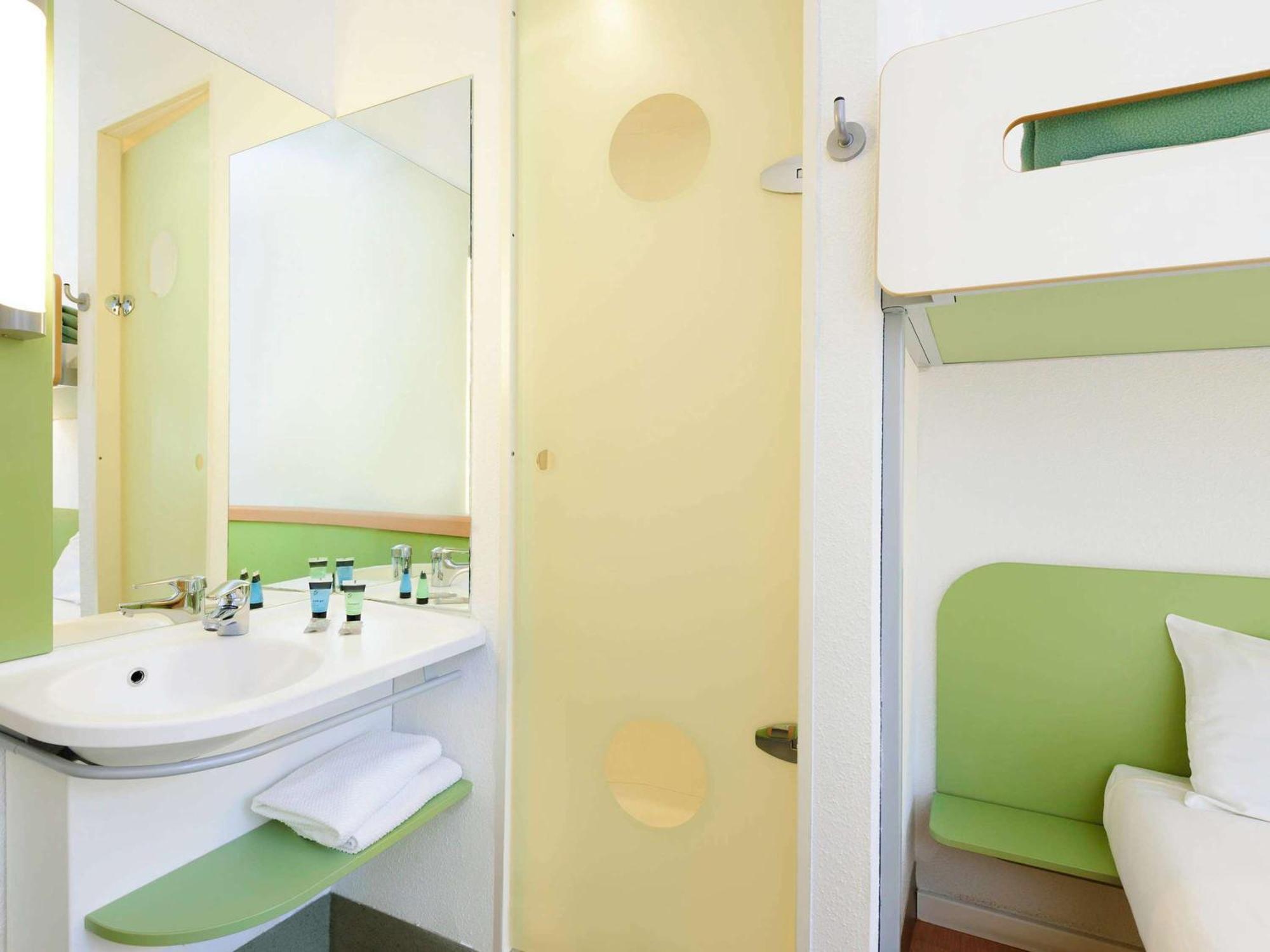Ibis Budget Bilbao Arrigorriaga Exterior foto