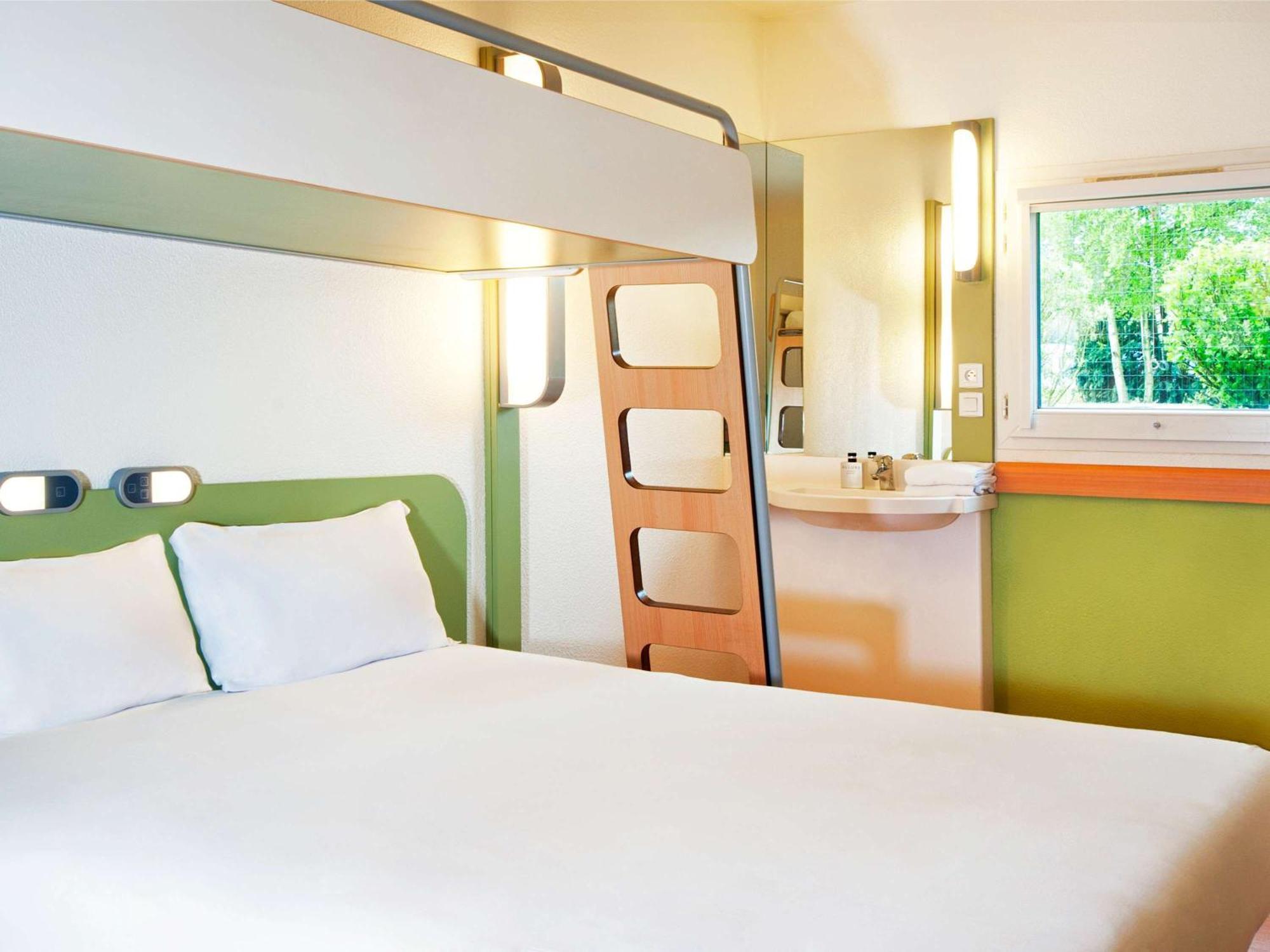Ibis Budget Bilbao Arrigorriaga Exterior foto
